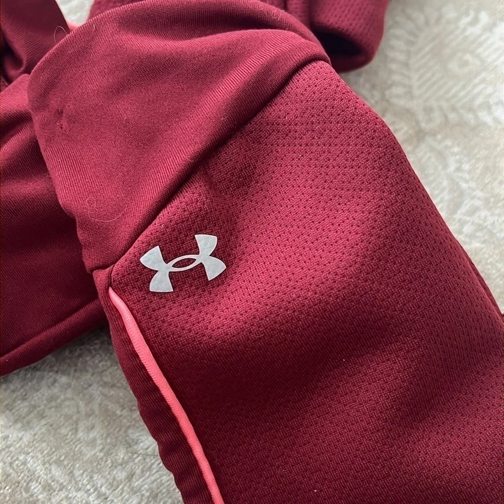 Brand New Under Armour Maroon Fleece Headband Earband & Mittens Set Running